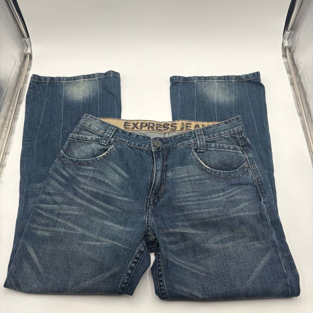 Express Rocco Slim Fit Low Rise Wide Bootcut Jeans Size 34x30 Vintage Y2K